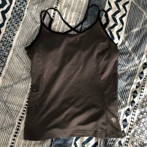Mountain Hardwear active tank with shelf bra